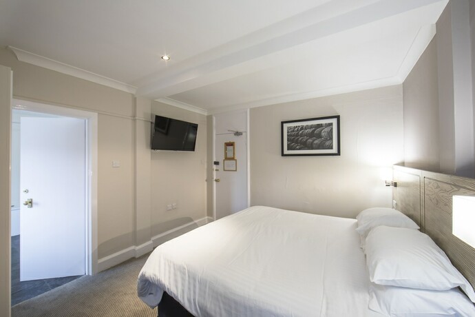 Imagen de la habitación del Hotel Half Moon, Sherborne by Marston\'s Inns. Foto 14