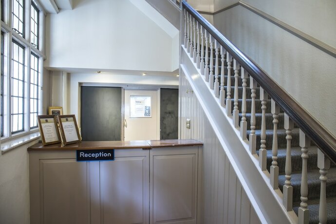 Imagen general del Hotel Half Moon, Sherborne by Marston\'s Inns. Foto 4