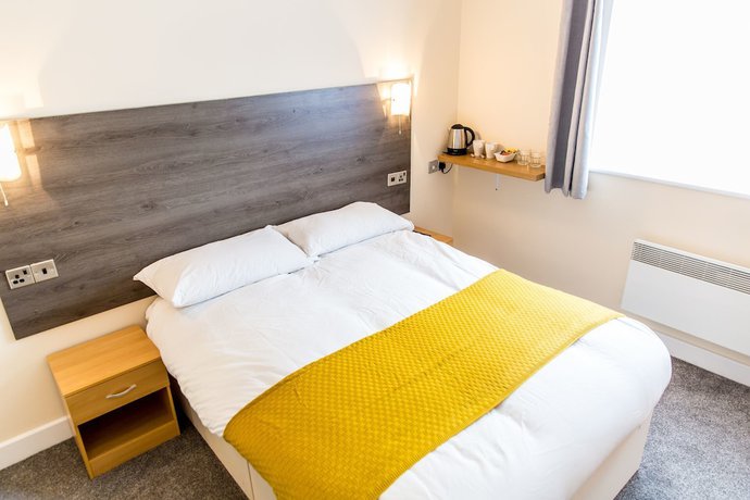 Imagen de la habitación del Hotel Halfway. Foto 3