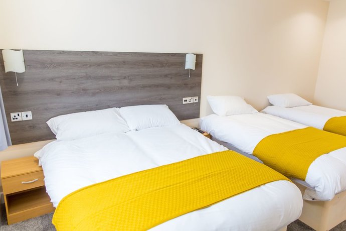 Imagen de la habitación del Hotel Halfway. Foto 5