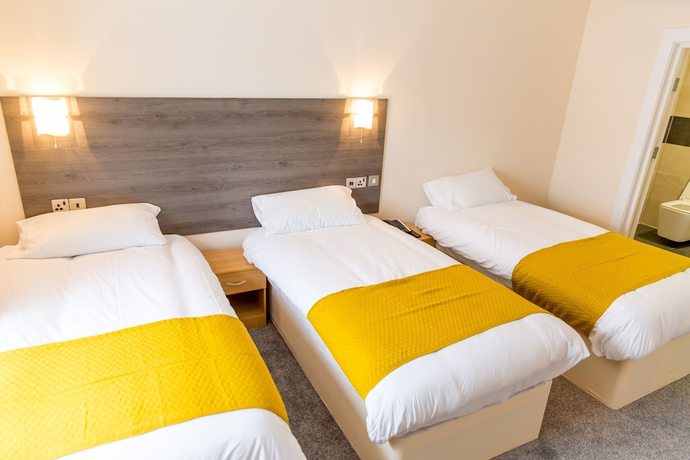 Imagen de la habitación del Hotel Halfway. Foto 12