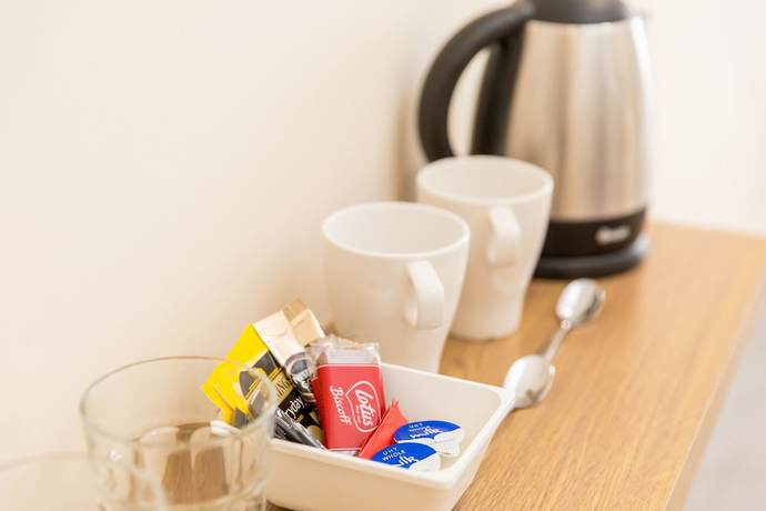 Imagen de la habitación del Hotel Halfway. Foto 18