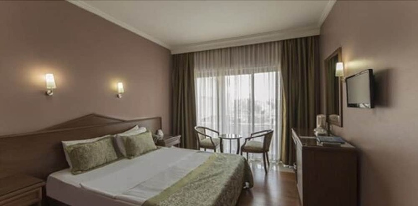 Imagen de la habitación del Hotel Halic Park. Foto 5
