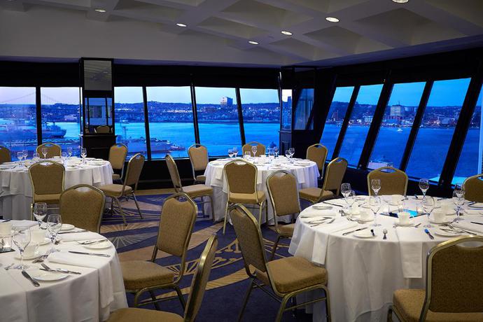 Imagen de los interiores del Hotel Halifax. Foto 14