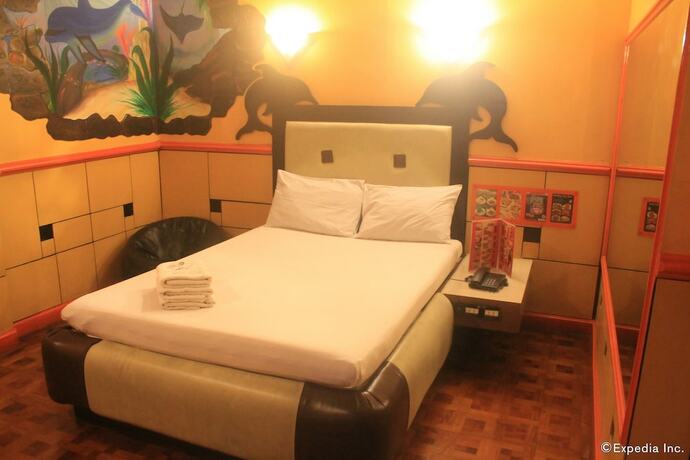 Imagen general del Hotel Halina Drive Inn Hotels - Sta Mesa. Foto 4
