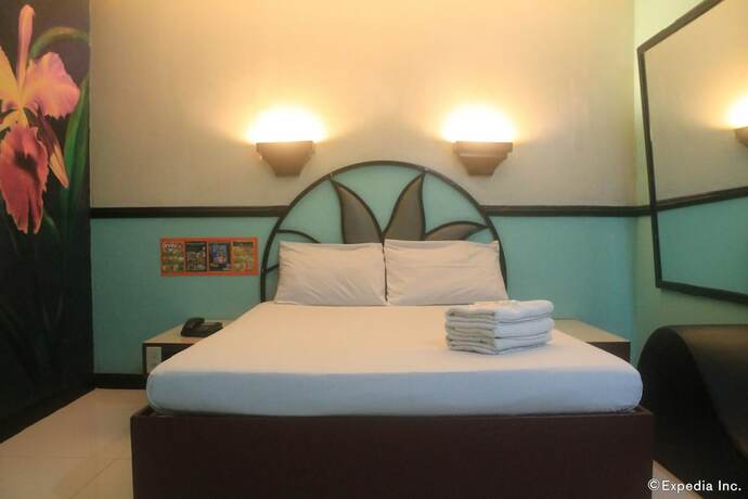 Imagen general del Hotel Halina Drive Inn Hotels - Sta Mesa. Foto 19