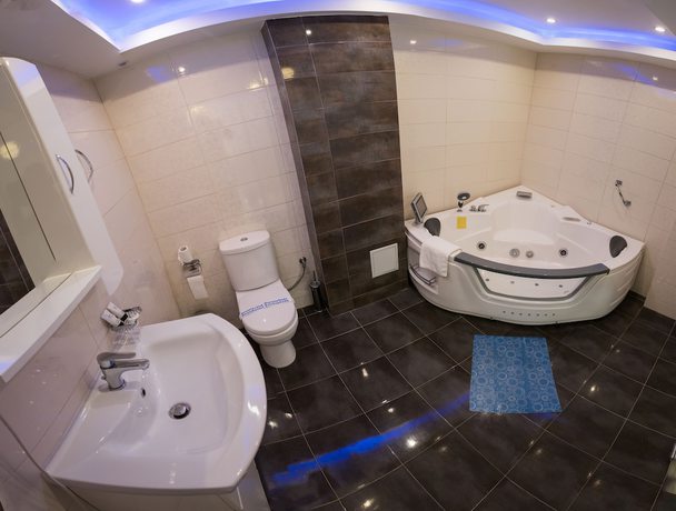 Imagen de la habitación del Hotel Halkidiki Palace. Foto 8