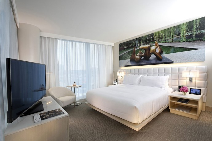 Imagen de la habitación del Hotel Hall Arts Dallas, Curio Collection By Hilton. Foto 17