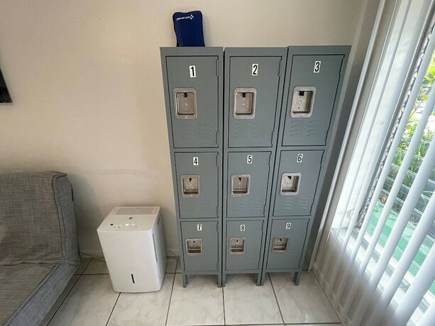 Imagen de la habitación del Hotel Hallandale Beach Hostel. Foto 4