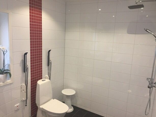 Imagen de la habitación del Hotel Hallands Kustvandrarhem Falkenberg. Foto 5