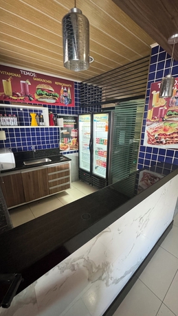 Imagen del bar/restaurante del Hotel Hallas. Foto 4