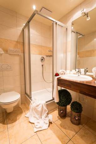 Imagen de la habitación del Hotel Haller's Posthotel. Foto 8