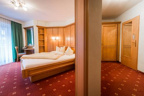 Imagen de la habitación del Hotel Haller's Posthotel. Foto 9