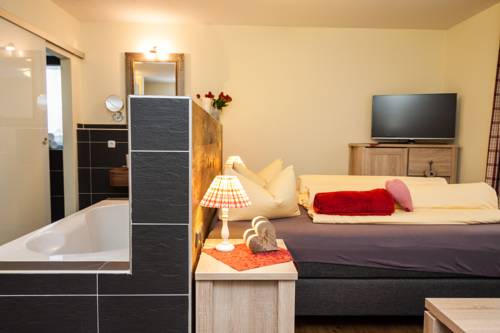 Imagen de la habitación del Hotel Haller's Posthotel. Foto 12