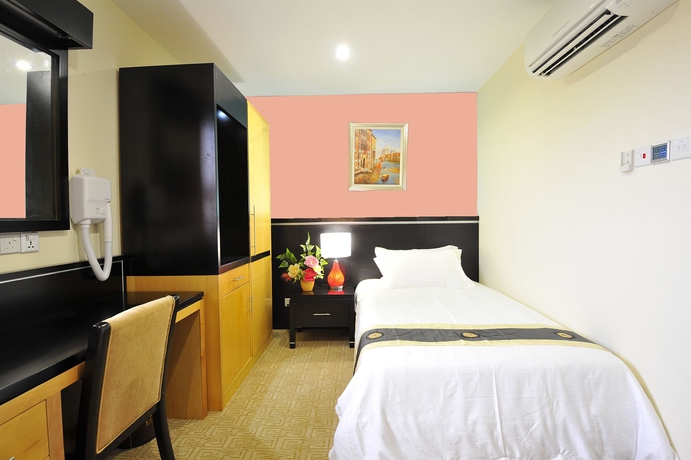 Imagen de la habitación del Hotel Hallmark Crown. Foto 7