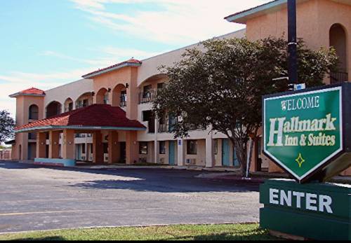 Imagen de la habitación del Hotel Hallmark Inn And Suites. Foto 6