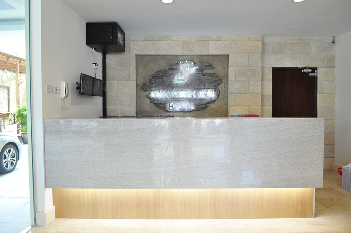 Imagen de los interiores del Hotel Hallmark Inn. Foto 11