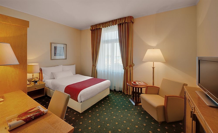 Imagen de la habitación del Hotel Halm Konstanz. Foto 9