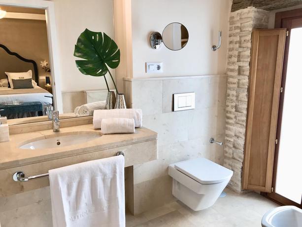 Imagen de la habitación del Hotel Halo Boutique. Foto 7