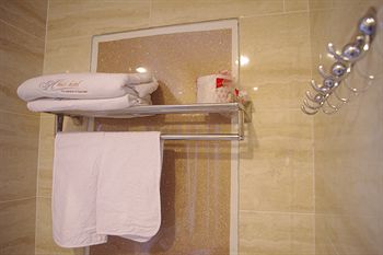 Imagen general del Hotel Halo. Foto 13