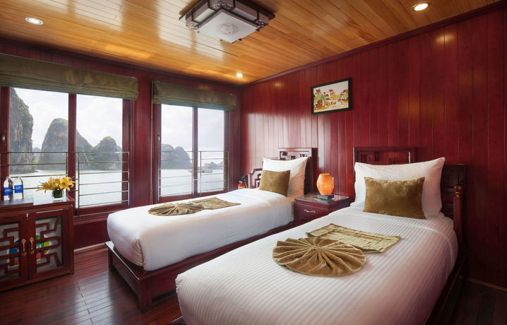 Imagen de los exteriores del Hotel Halong Royal Palace Cruise. Foto 16