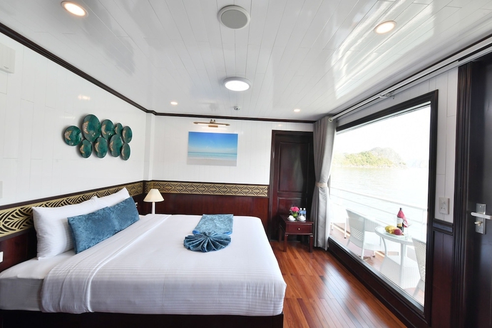 Imagen de la habitación del Hotel Halong Sapphire Cruise. Foto 7
