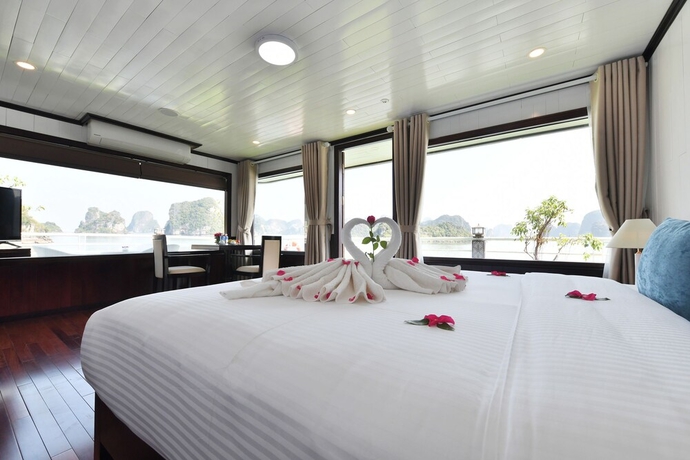 Imagen de la habitación del Hotel Halong Sapphire Cruise. Foto 15