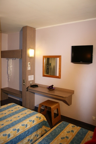 Imagen de la habitación del Hotel Halt. Foto 9