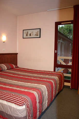 Imagen de la habitación del Hotel Halt. Foto 11