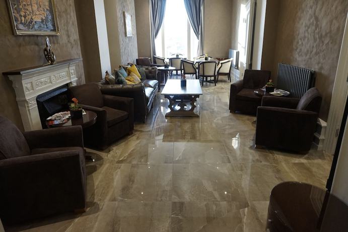 Imagen de los interiores del Hotel Halvard. Foto 18