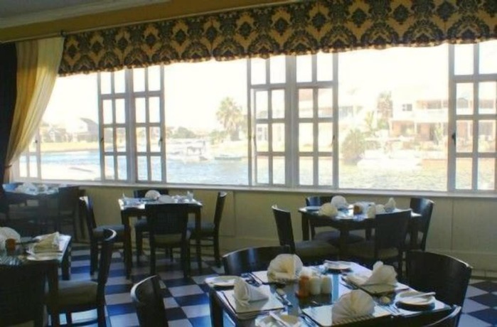 Imagen del bar/restaurante del Hotel Halyards Hotel And Spa. Foto 6