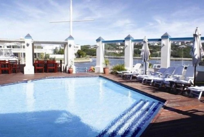 Imagen de la piscina del Hotel Halyards Hotel And Spa. Foto 15
