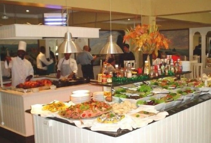 Imagen del bar/restaurante del Hotel Halyards Hotel And Spa. Foto 8