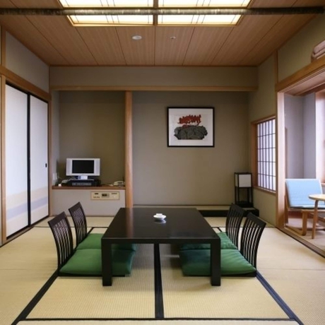 Imagen de la habitación del Hotel Hamatsu. Foto 5