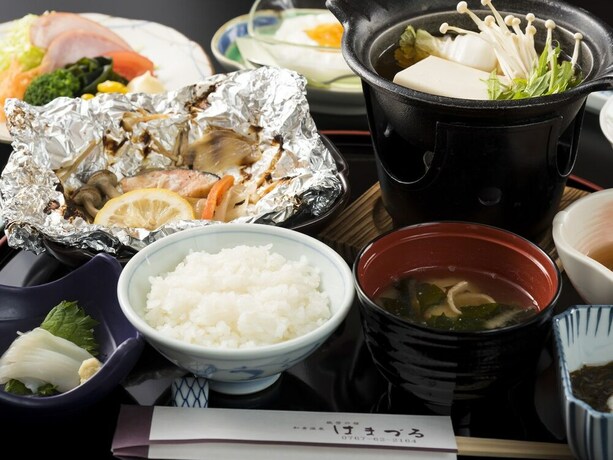 Imagen del bar/restaurante del Hotel Hamazuru. Foto 14