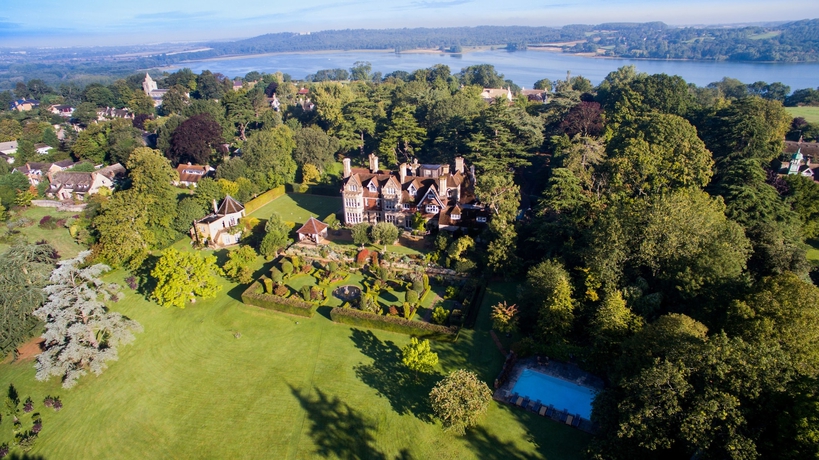 Imagen de los exteriores del Hotel Hambleton Hall. Foto 15