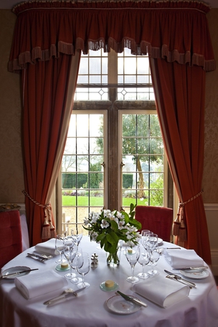 Imagen del bar/restaurante del Hotel Hambleton Hall. Foto 4