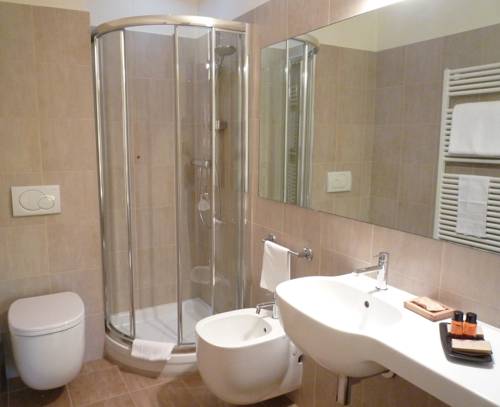 Imagen de la habitación del Hotel Hambros Il Parco. Foto 11