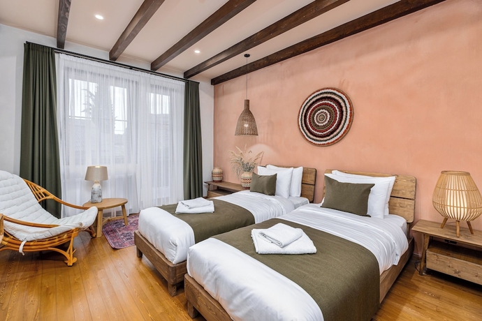 Imagen de la habitación del Hotel Hameau Mukhrani. Foto 14