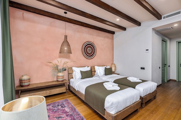 Imagen de la habitación del Hotel Hameau Mukhrani. Foto 15