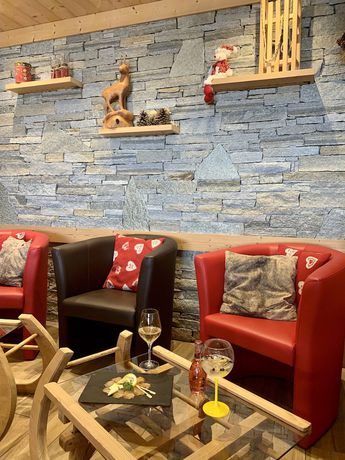 Imagen de los interiores del Hotel Hameau des Prodains - H&ocirc;tel. Foto 19