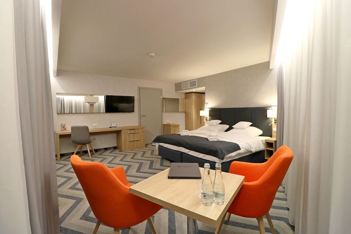 Imagen de la habitación del Hotel Hamilton Conference Spa and Wellness. Foto 3
