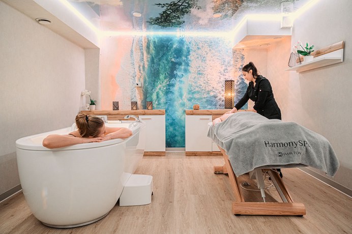 Imagen de los interiores del Hotel Hamilton Conference Spa and Wellness. Foto 16