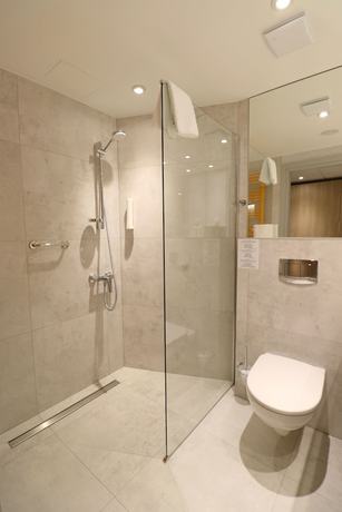 Imagen de la habitación del Hotel Hamilton Conference Spa and Wellness. Foto 8