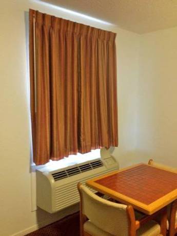 Imagen de la habitación del Hotel Hamilton Inn. Foto 8