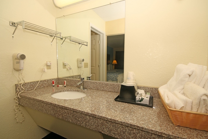 Imagen de la habitación del Hotel Hamilton Inn Jonesville Nc. Foto 5