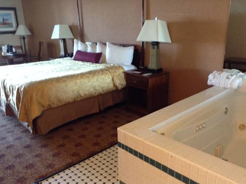 Imagen de la habitación del Hotel Hamilton Inn Select Beachfront. Foto 16