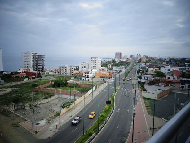 Imagen de la habitación del Hotel Hamilton, Manta. Foto 9