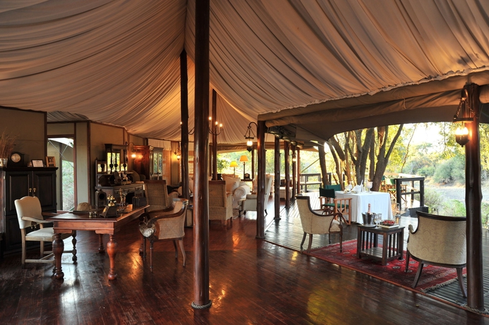 Imagen de los interiores del Hotel Hamiltons Tented Camp. Foto 14