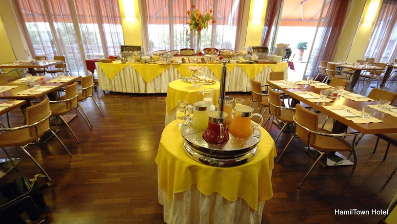 Imagen del bar/restaurante del Hotel Hamiltown. Foto 11
